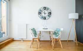 Room4Art Apartments Nr.6 In Center Air-Conditioned